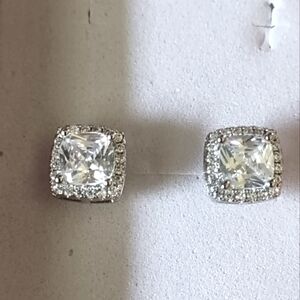 Cushion cut Halo stud earrings